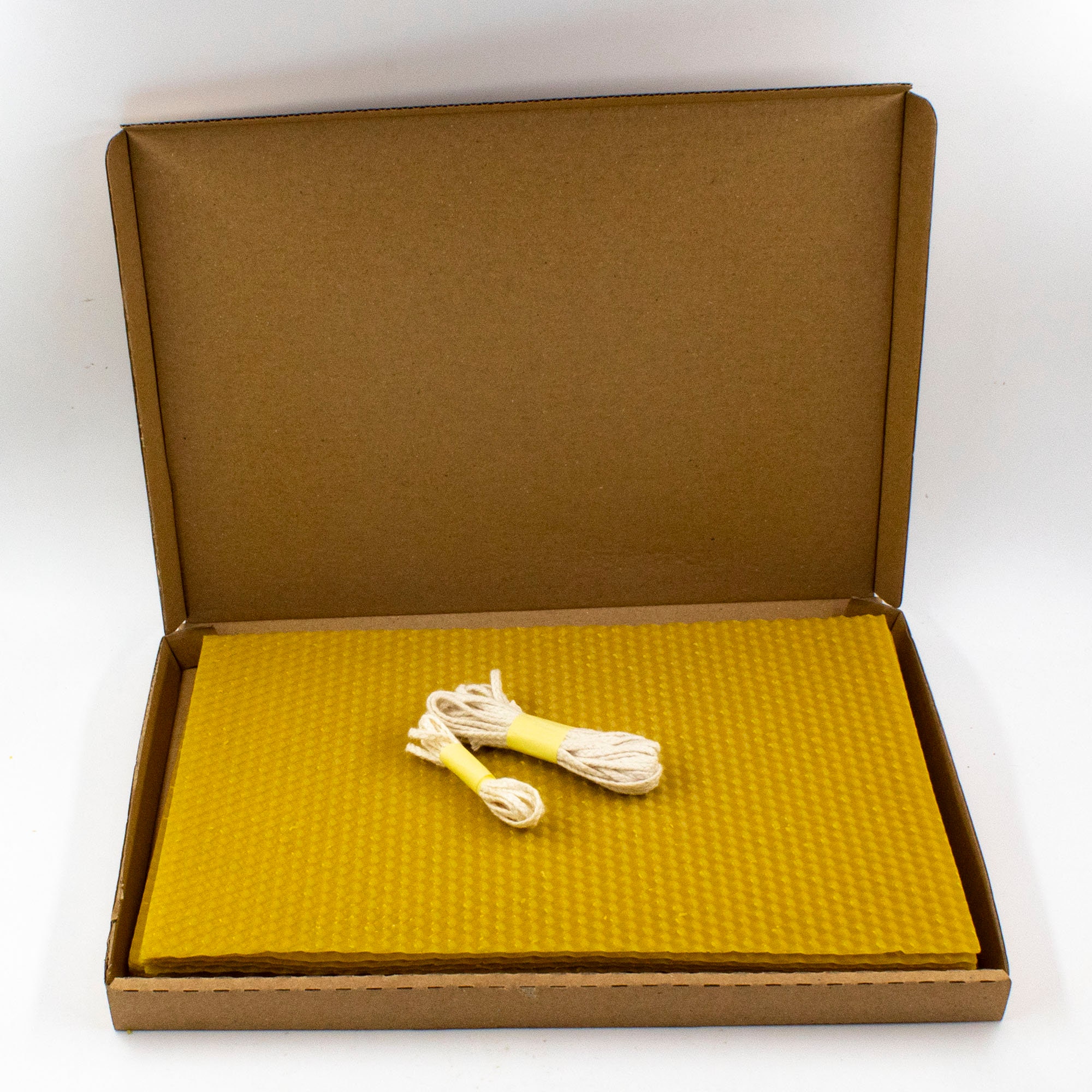 Freeman 18 Gauge Sheet Wax Box of 12 Jewelry Making Tracing Molding Melting  Shaping 6 x 6 Thin Wax Sheet Set