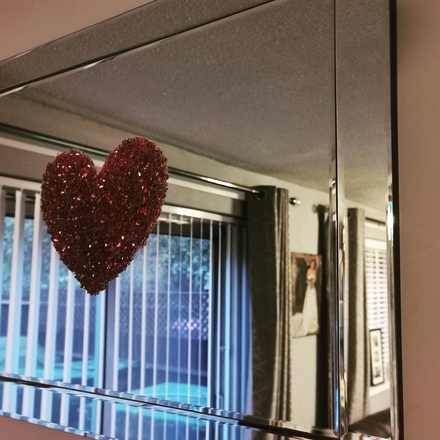 Resin Love Heart Wall Art Mirror Etsy