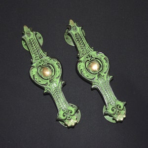 Brass Floral Leaf Engraving Door Pull | Handmade Flower Shop Handles Décor | Royal Impression Look Handicraft Finishing