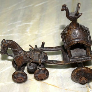 Antiker Pferdewagen von Krishna | Messing Pferdewagen Figur | Wohndekoratives Geschenk