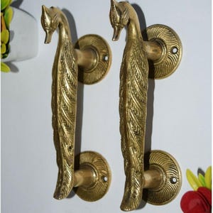 Peafowl Shape Bird Pull Set | Brass Peacock Design Door Handle | Gate Décor Item