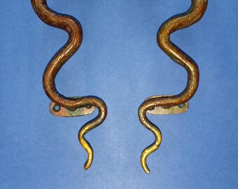 毒蛇型ドアハンドル | 真鍮製蛇型ドアハンドル（ペア） - Etsy 日本