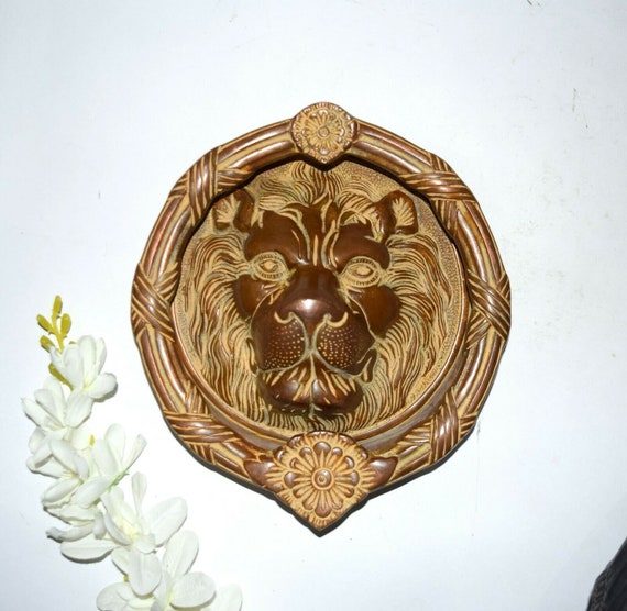 リアルなライオンヘッドノッカー | 真鍮製 8インチ 野生動物フロント