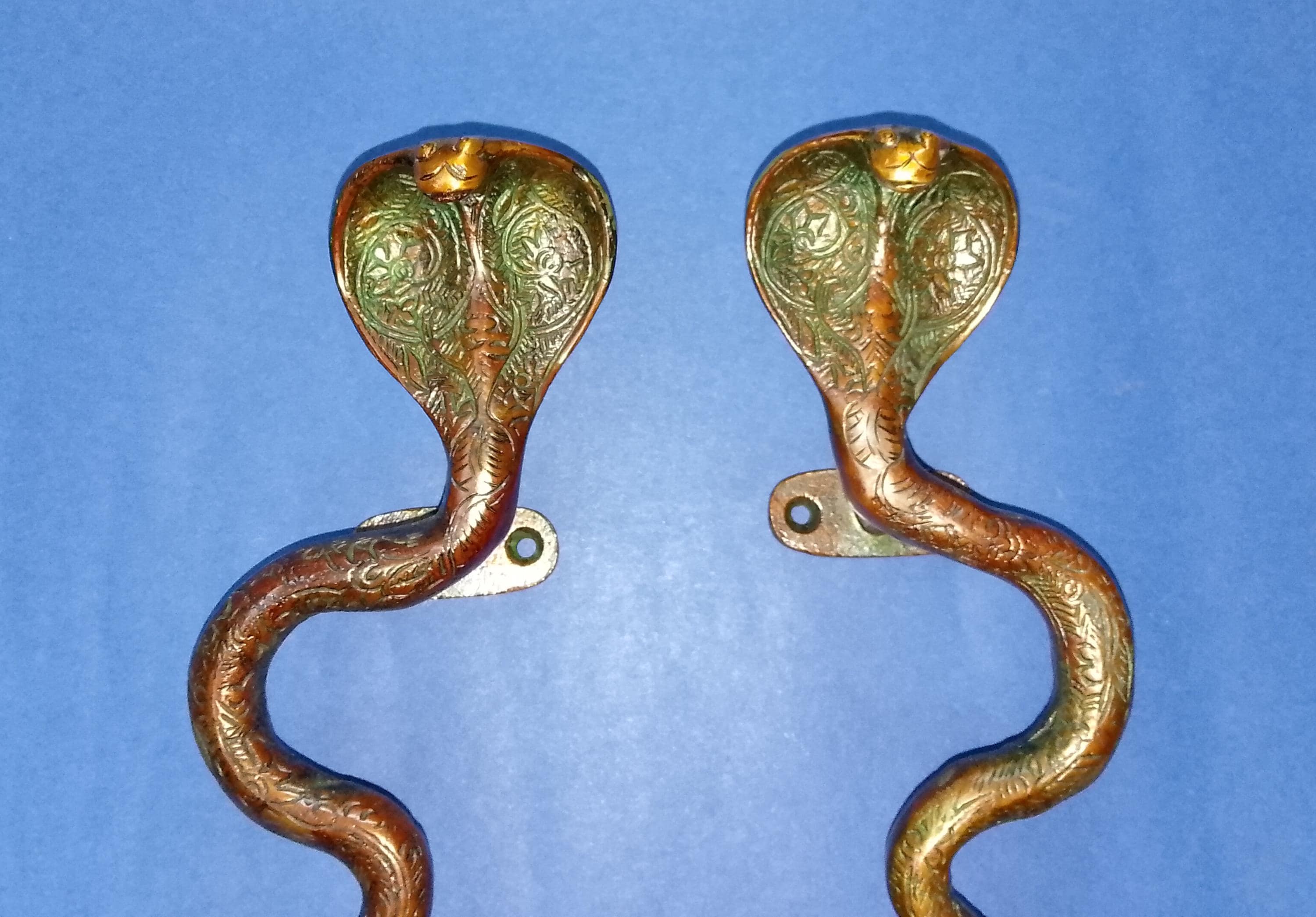 毒蛇型ドアハンドル | 真鍮製蛇型ドアハンドル（ペア） - Etsy 日本
