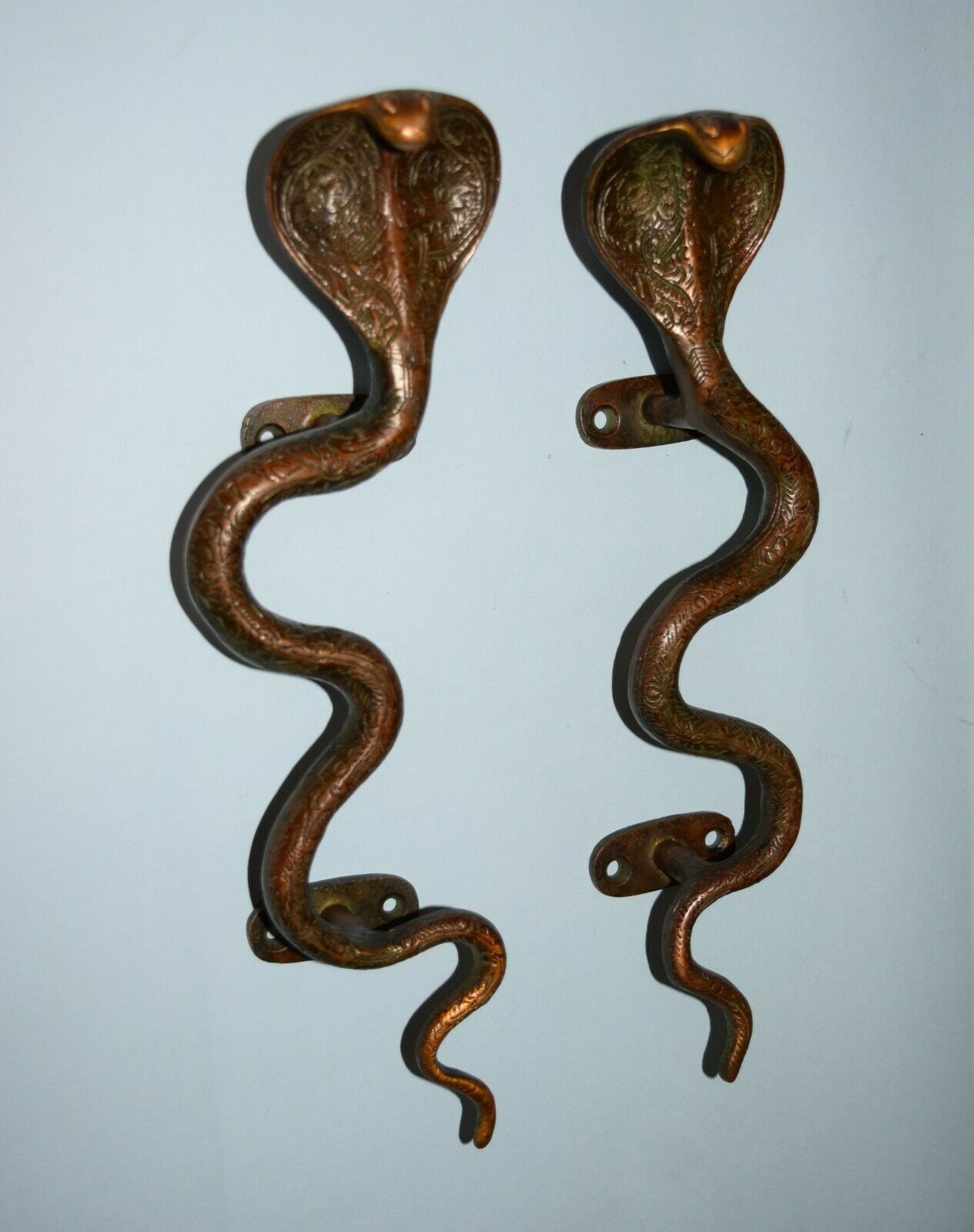 新品　送料無料 アンティーク ドアハンドル ナーガ 蛇神 龍神 約27㎝⑧ 一点物】ナーガ・カンニャ ゴージャスなドアノブ 美しいブラス製