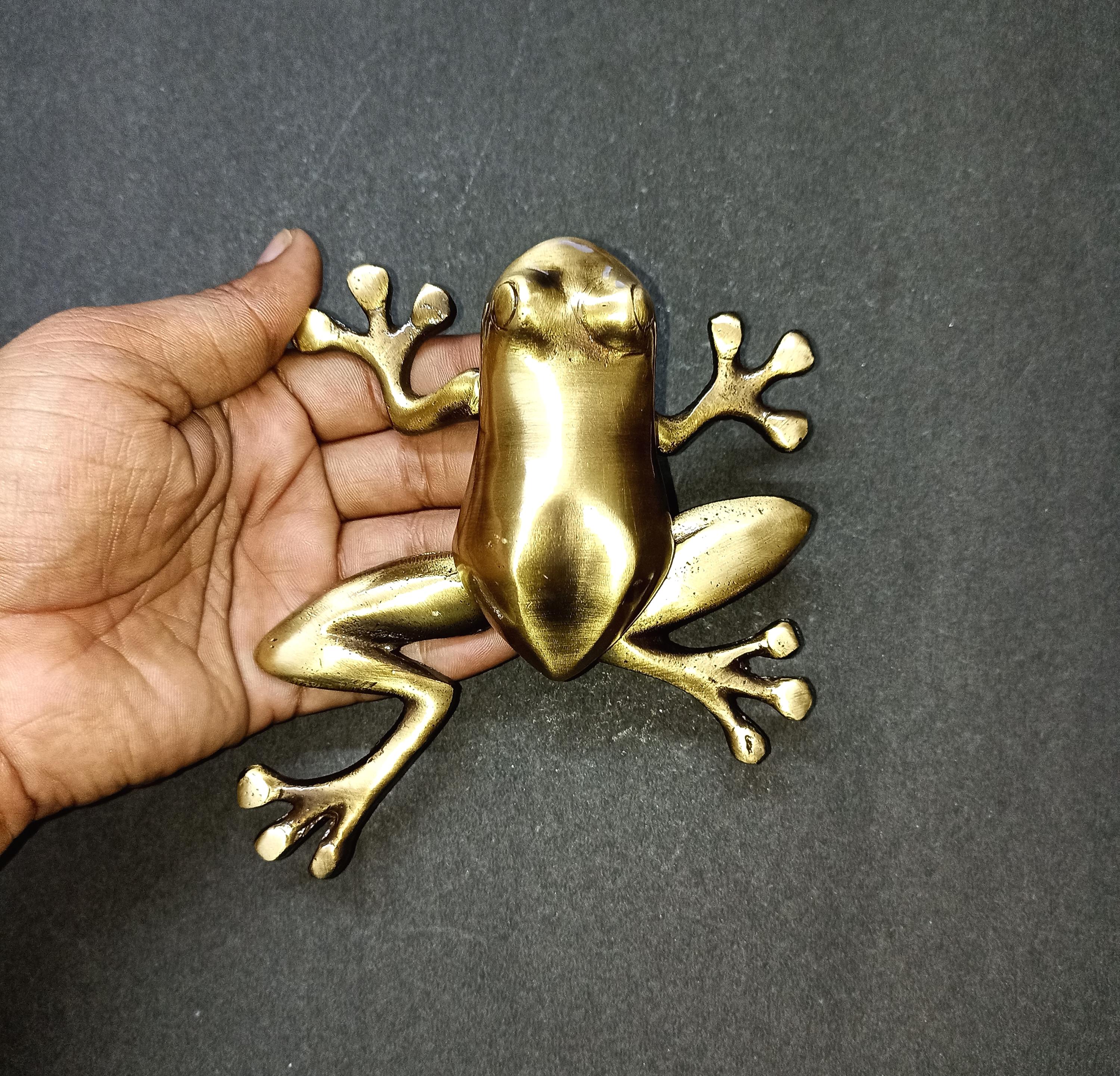 Lacquered Brass Frog Door Knocker | Reptile Toad Design Bedroom