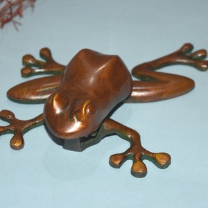 Brass Feng Shui Bullfrog Knocker | Cute Amphibians Shape Door Bell Ring ...