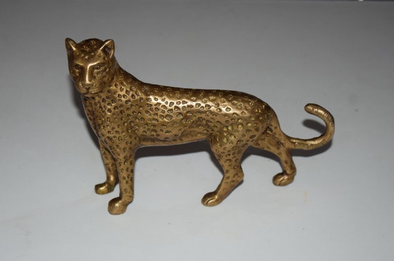 Brass Powerful Cheetah Idol Table Showpiece Décor Jaguar Feline