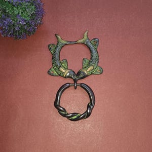 Dubbele visfiguur messing deurklopper | Handgemaakte nautische dierendeurbel