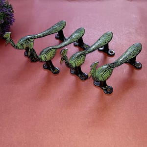 15 cm långt skåpshandtag i påfågelstil | Dörrhandtag i mässing i vardagsrumsstil med dansande påfågel (2 set - 4 delar)