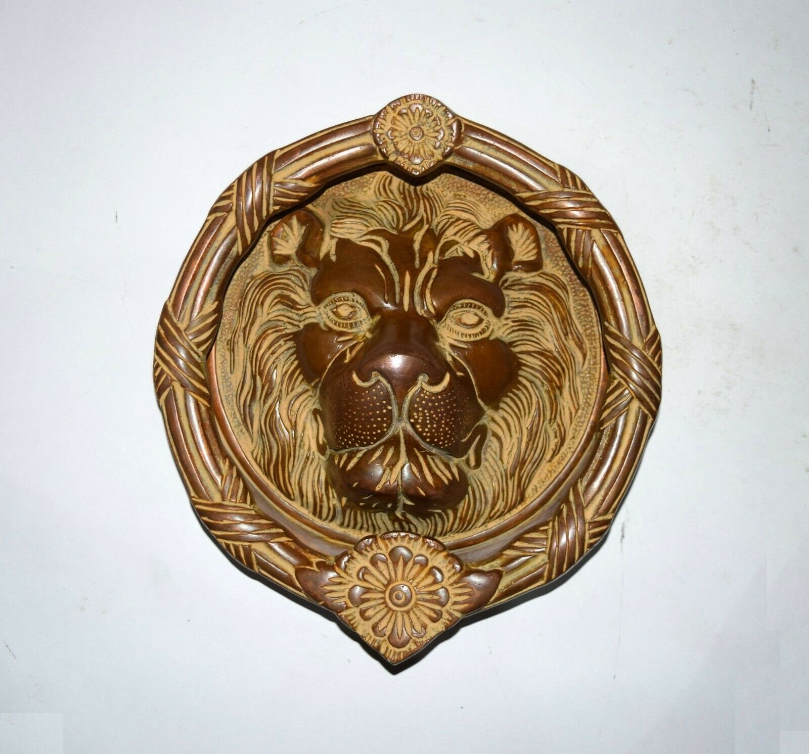 リアルなライオンヘッドノッカー | 真鍮製 8インチ 野生動物フロント