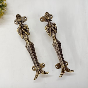 Lackerad mässing sjöjungfruformad dörrhandtag | Nautisk damdesign för heminredning