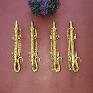 Tribal Alligator Theme Schiebetürgriff | Messing Krokodil Willkommen Türgriff Griff (02 Sets - 04 Stück)