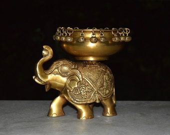 Bowl Shape Varpu With Embossed Figure | Elephant Brass Urli Water Handi Vessel | Outdoor Lawn Garden Yoga Room Decoration