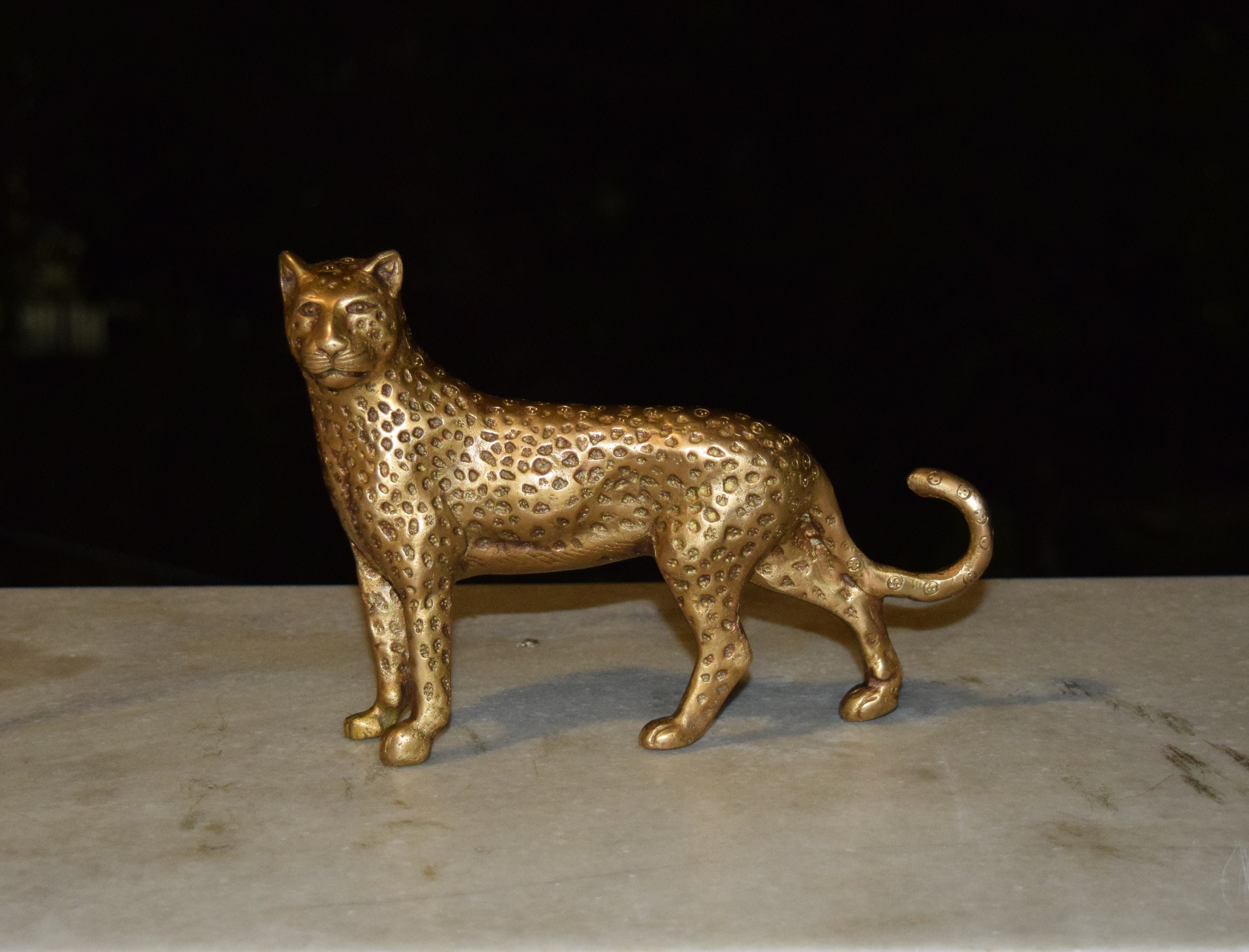 Brass Powerful Cheetah Idol Table Showpiece Décor Jaguar Feline