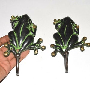 Wall Decor Frog Hook Set | Brass Handicrafts Toad Figure Hook | Drawing Room Wall Hanging Frog