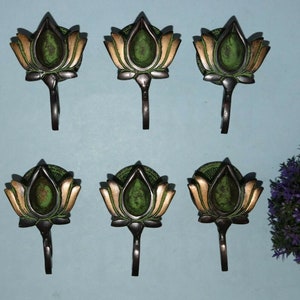 Lotus Design Oil Lamp | Brass Flower Shape Oil Wick Lamp | Set of 06 Pieces Table Light Decor