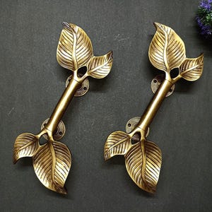 Maniglia per porta a doppia anta in ottone laccato / Set di maniglie per porta in stile cottage a forma di foglia di ramoscelli