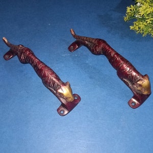 Cheetah Shape Door Handle Grip Pair | Brass Leaping Tiger Handle for Home and Office Door Decoration