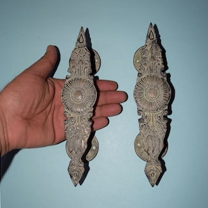 Sunflower Design Antique Door Puller | Souvenir Brass Florets Cabinet Handle | Old Farmhouse Garden Plant Home Décor