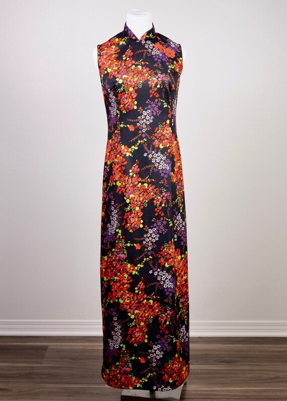 70's Mandarin Collared Maxi Dress