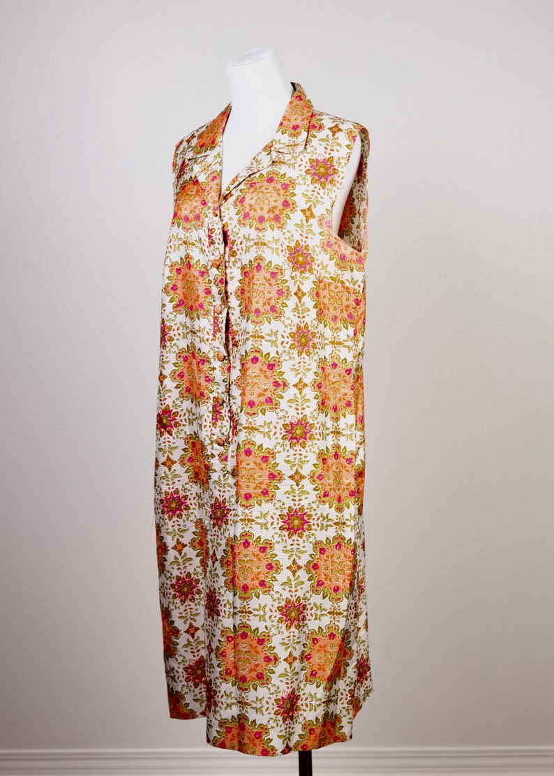 70/'s Button Up Collard Shift Dress