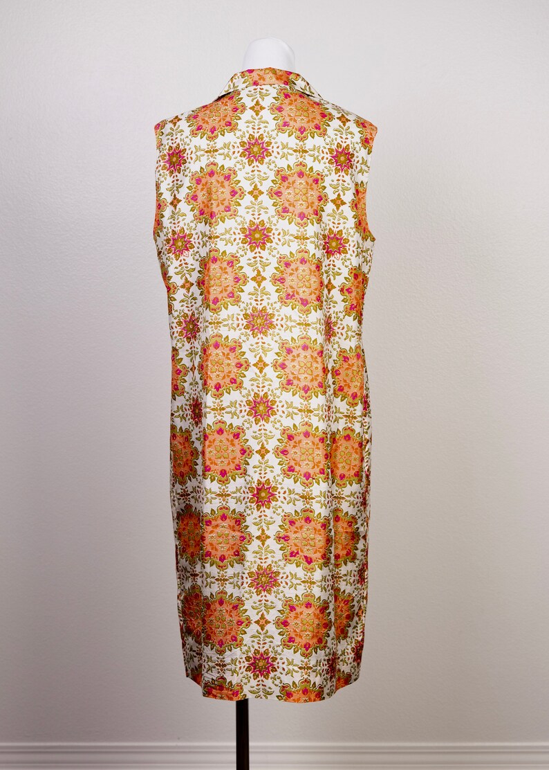 70/'s Button Up Collard Shift Dress
