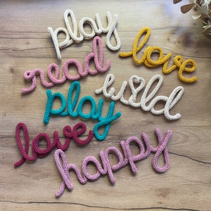 Personalized lettering made of wire and wool, gift, birth, decoration children's room, words, children's room decoration, read, play, wild, play,