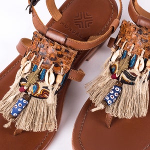 Genuine leather sandals. Flat and customizable sandals. Handmade in Portugal. Summer sandals. Exclusive and original sandals.