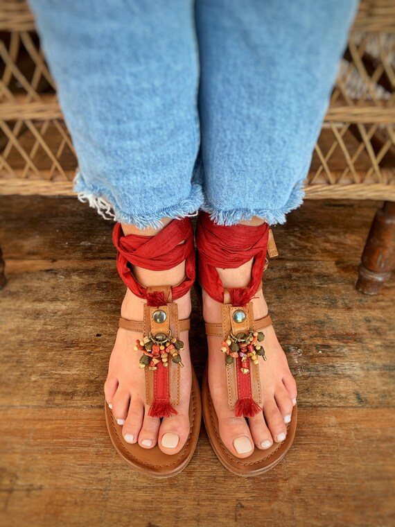Sandalias de cuero plano intercambiables para mujer. Hecho a mano
