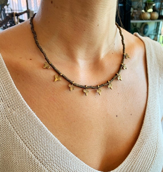 Avec brass necklace deals