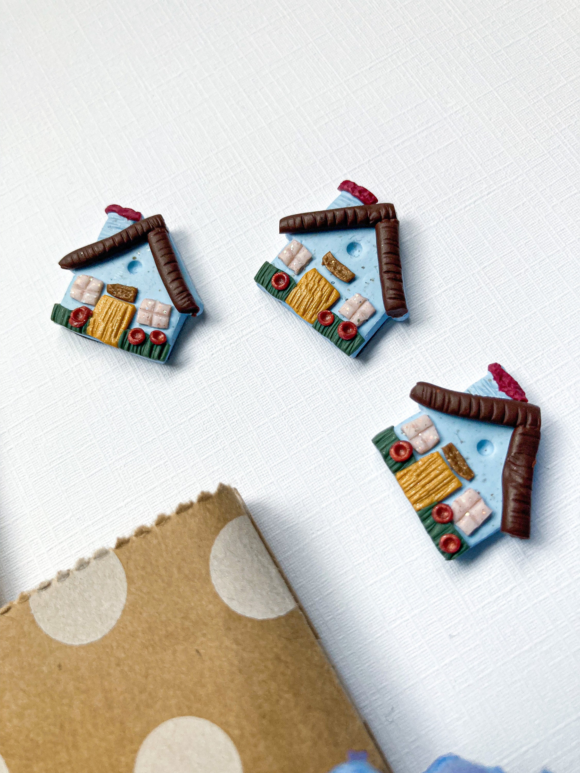 Decorative Magnets Polymer Clay Blue Cottage Fridge Magnets decorative ...