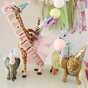 Pastel Wild animals/giraffe caketopper/elephant/monkey/lion/safari caketopper