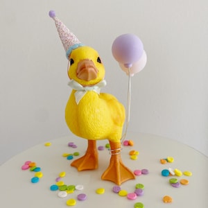 Duck cake topper/baby shower caketopper/yellow ducky