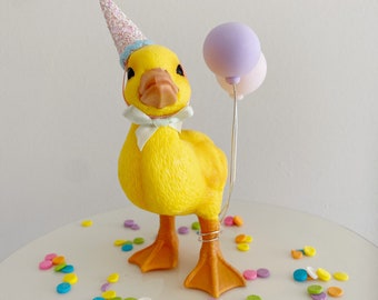 Duck cake topper/baby shower caketopper/yellow ducky
