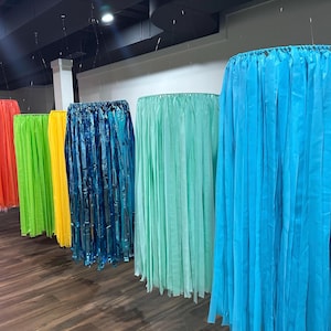 Ring fringe/ceiling install fringes/ fringes/wedding decorations/ aerial decorations/ party backdrops