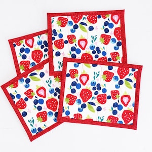 Strawberry & Blueberry Snack Mats: Quilted Mini Placemats, Set of 4