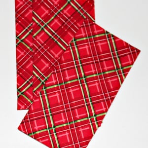 Set of 6, Red Plaid Christmas Napkins, Dinner Napkins, Napkin Set, Premium Quality