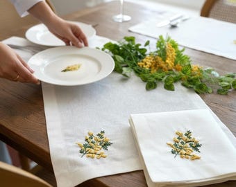 Handgeborduurde linnen servetten met borduursel wilde bloemen, set van 6 inch