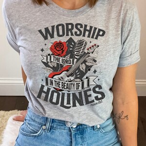 Christian Shirts for Her Christian T Shirts Jesus Shirt Love Like Jesus Christian Apparel Religious Apparel Christian Gift Bible Verse Shirt