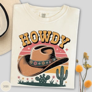 Howdy Cowboy T-Shirt, Howdy Western Shirt, Country Girl Graphic Tee, Cowgirl Rodeo Tee, Retro Western Shirt, Cowgirl Gift