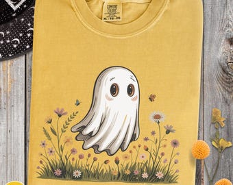 Whimsical Ghost T-Shirt, Floral Ghost Tee, Pastel Ghost Shirt, Retro Ghost Shirt, Ghost Lover Gift, Fall Fashion, Casual Halloween Outfit