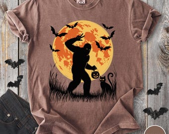 Spooky Bigfoot Halloween shirt, Peace Sign Sasquatch shirt, Sasquatch Halloween shirt, Spooky Moon Bigfoot shirt, Funny Halloween Graphic Shirt
