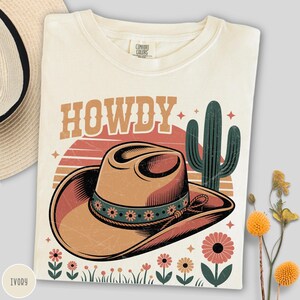 Howdy Cowboy T-Shirt, Howdy Cowgirl Shirt, Vintage Rodeo Shirt, Cowgirl Shirt, Cowgirl Gift, Country Girl Aesthetic Shirt