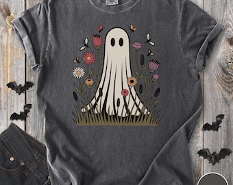Whimsical Ghost Floral Shirt, Whimsical Halloween T-Shirt, Halloween Retro Ghost Tee, Casual Fall Apparel, Unisex Gift, Cottagecore Fashion