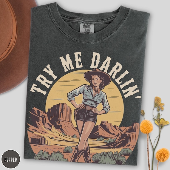 Western Cowgirl Tee, Comfort Colors Shirt, Rodeo Graphic, Vintage Country Girl Shirt, Cowgirl Top
