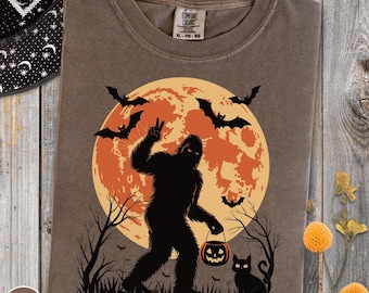 Spooky Bigfoot Halloween Shirt, Halloween Moon Sasquatch Tee, Funny Cryptid Shirt, Peace Sign Bigfoot, Halloween Costume, Monster Lover Gift