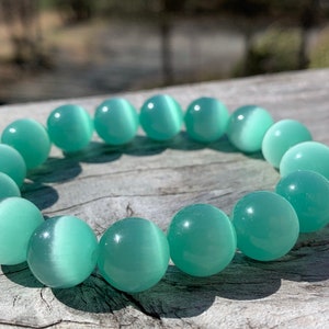 Turquoise Cats Eye Bracelet, Premium Grade Stretch Cat&#39;s Eye Bracelet, Large 9.5mm Beads, High-Quality Fiber-Optic Cat Eyes Glass Beads