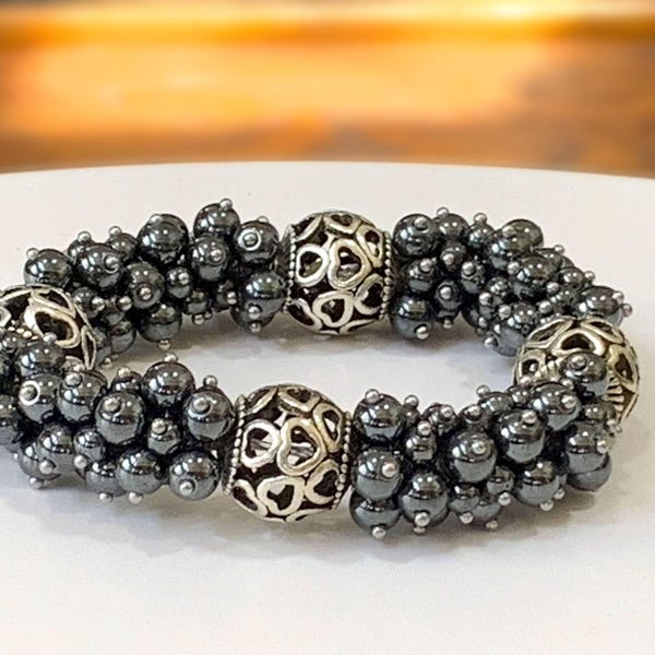 Olivenorma Geometric Hematite Beads Bracelet main image 0