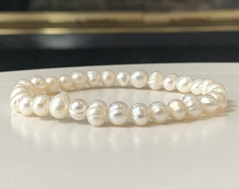 Freshwater Pearl Stretch Bracelet - Grade AA+ Natural Freshwater Pearl Beads, Natural Cultured Pearls, Pearl Bracelet for Men & Women